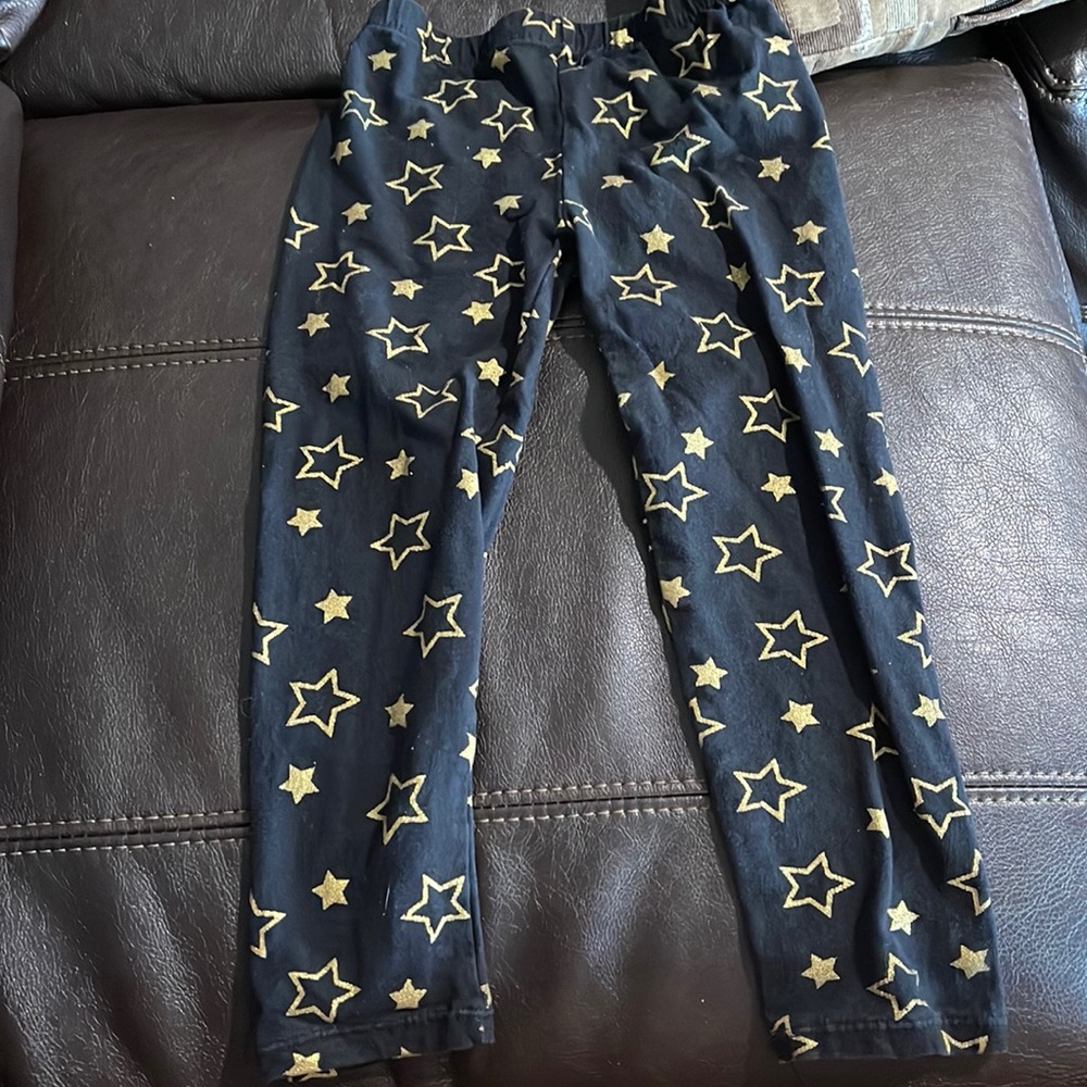 Toddler girl size 5/6 black with gold stars leggings